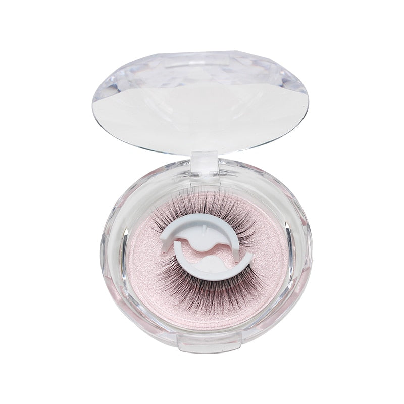 Lassive- Reusable Self-Adhesive Eyelashes